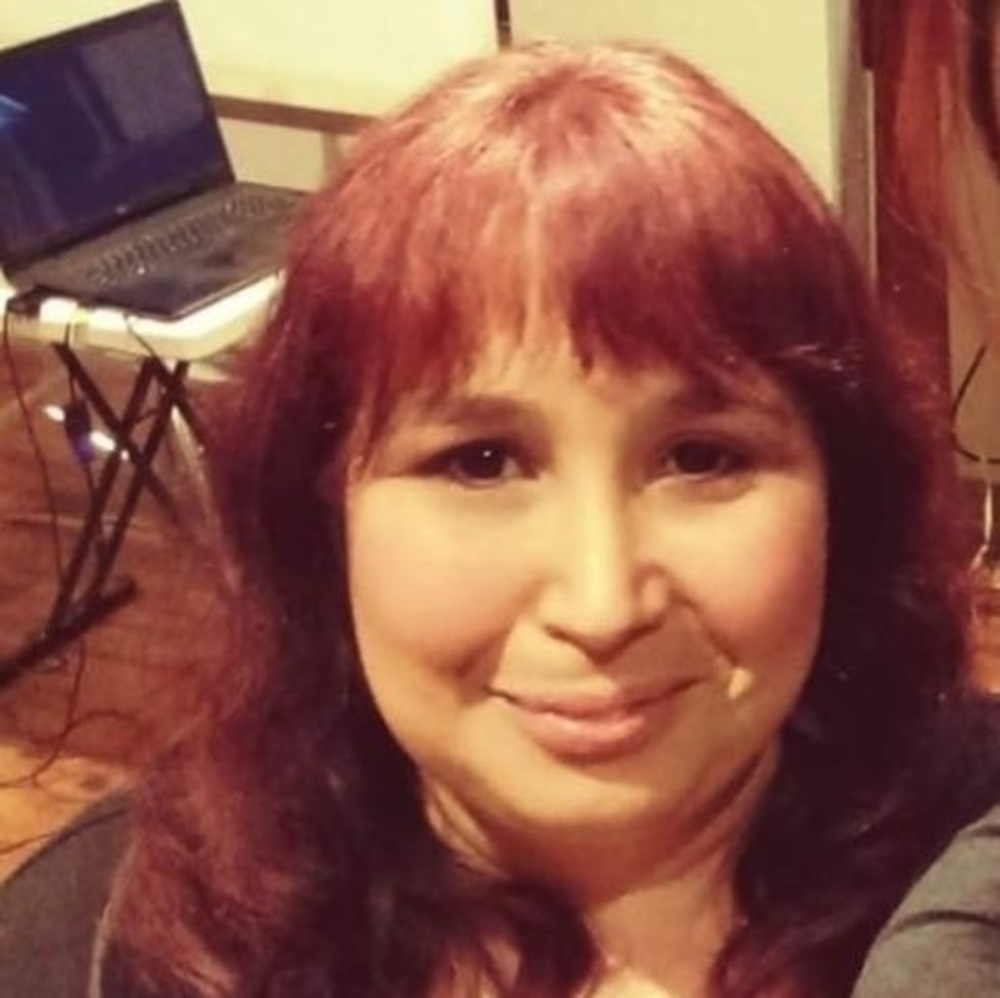 Meet your Posher, Sharon